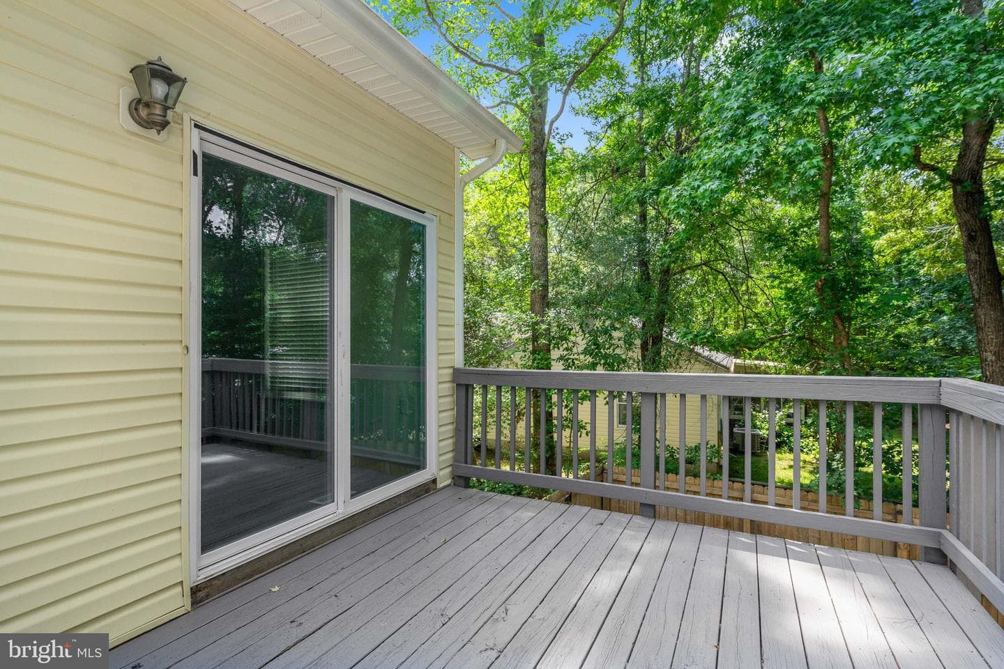 261 Manchester Drive photo 70