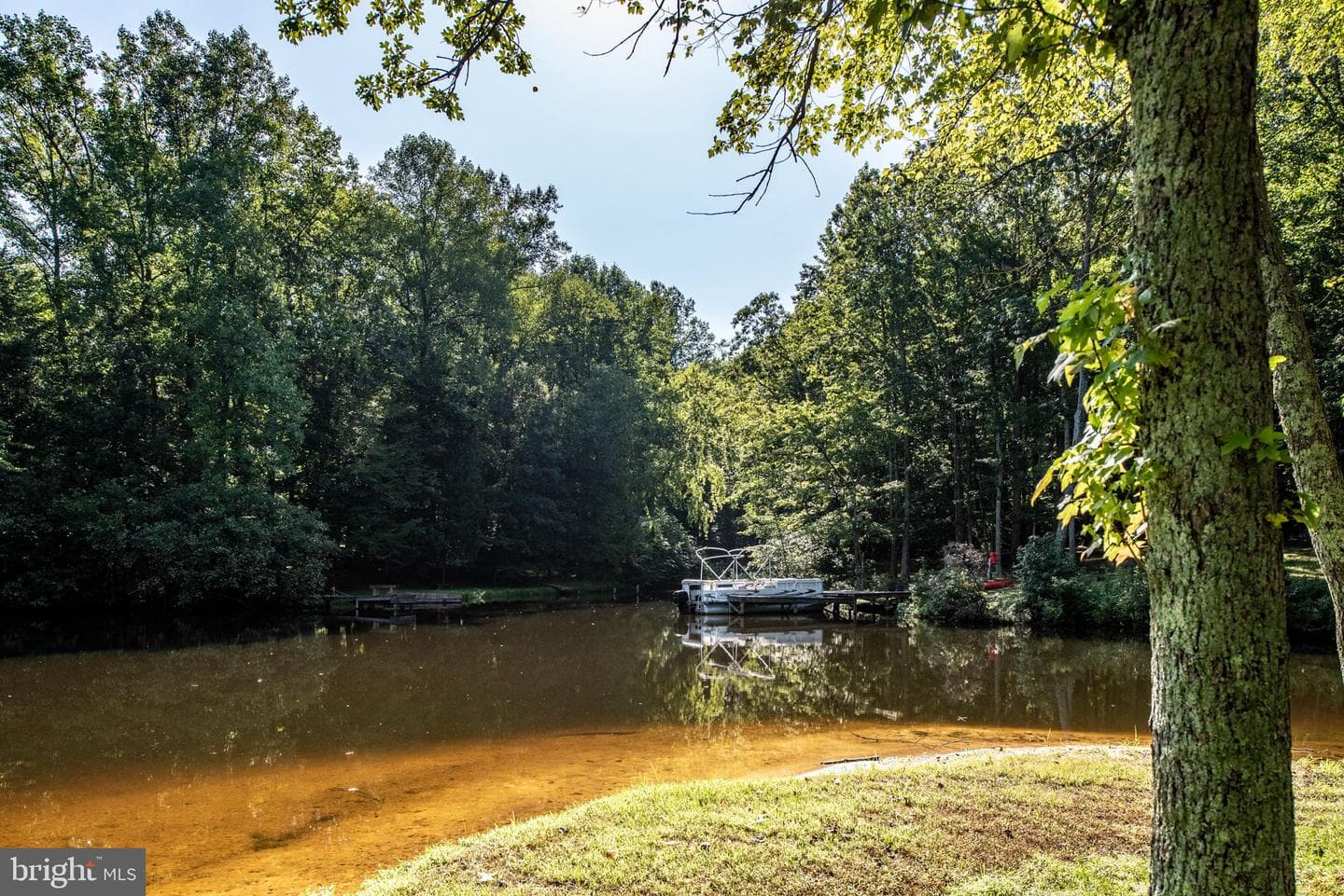 261 Manchester Drive photo 86