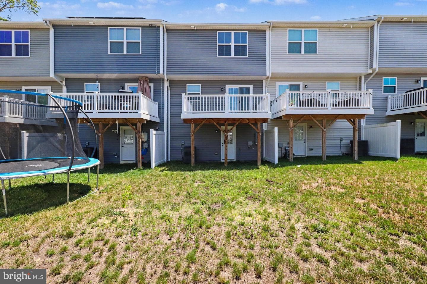 18222 Capital Court photo 19