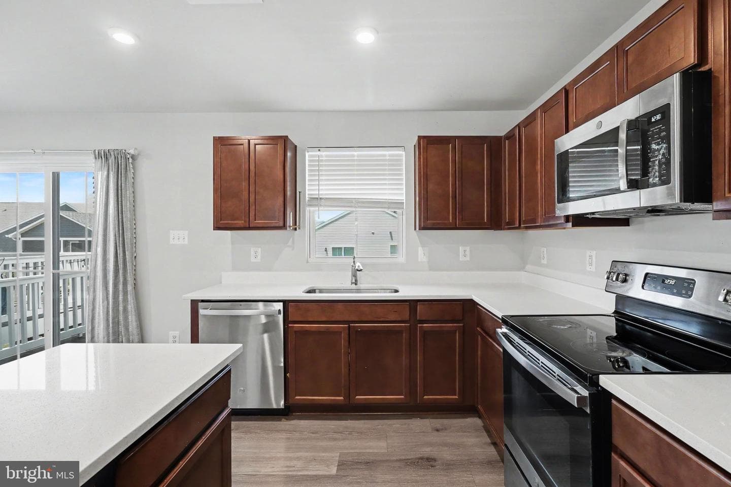 18222 Capital Court photo 5