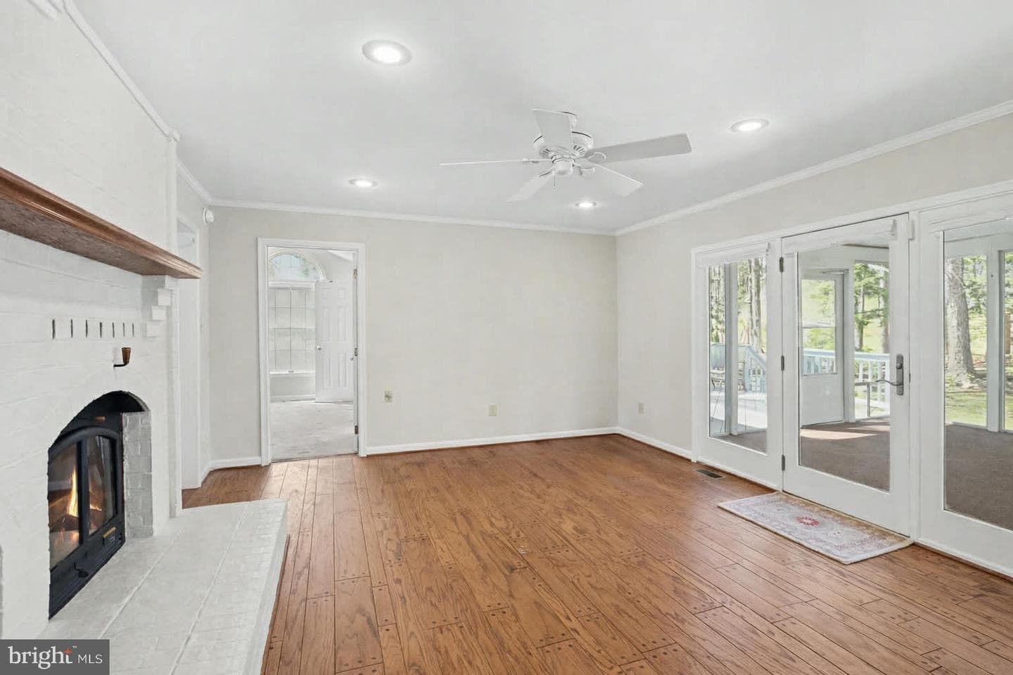 999 Lake Heritage Drive photo 14