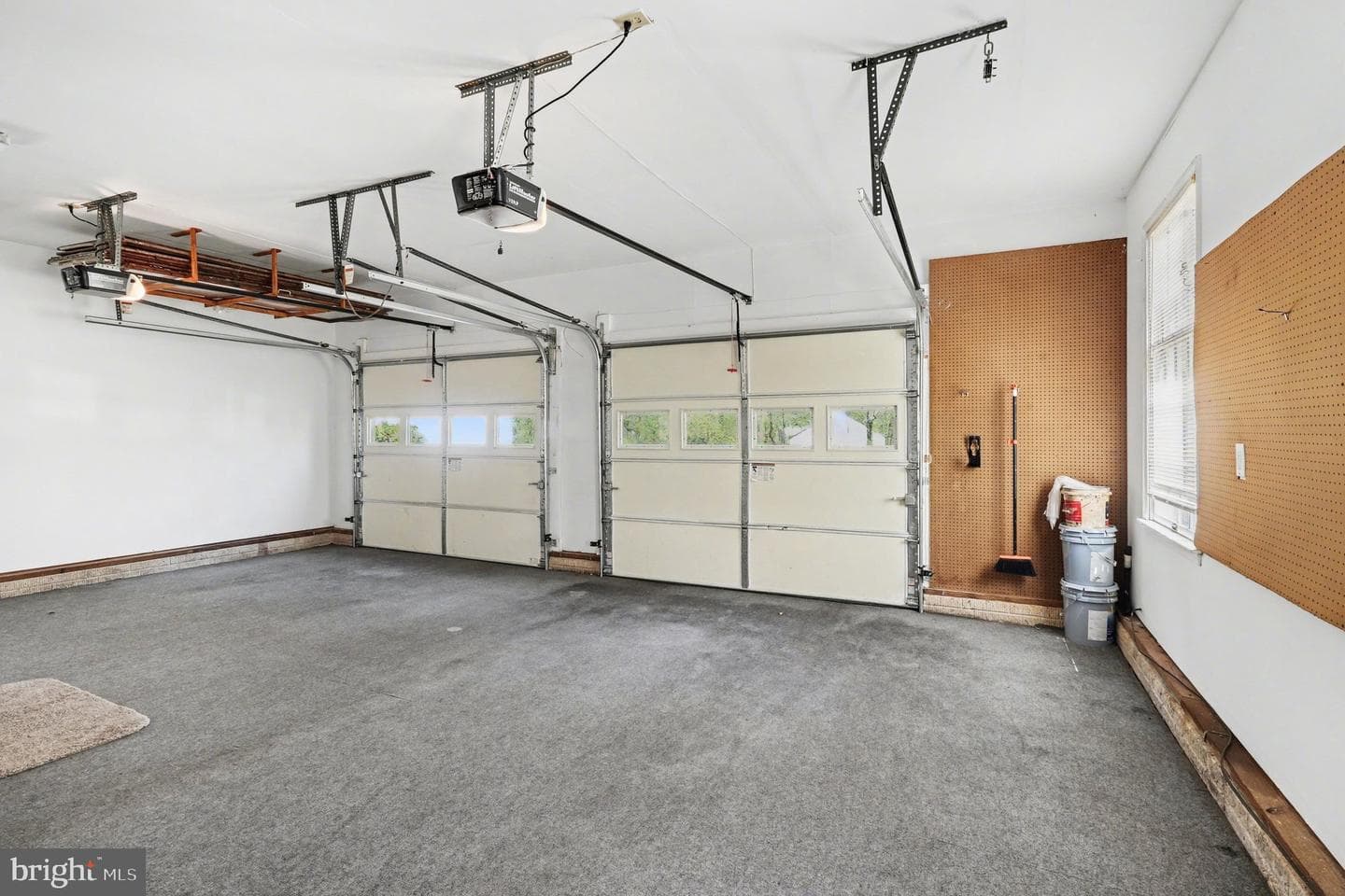 999 Lake Heritage Drive photo 40