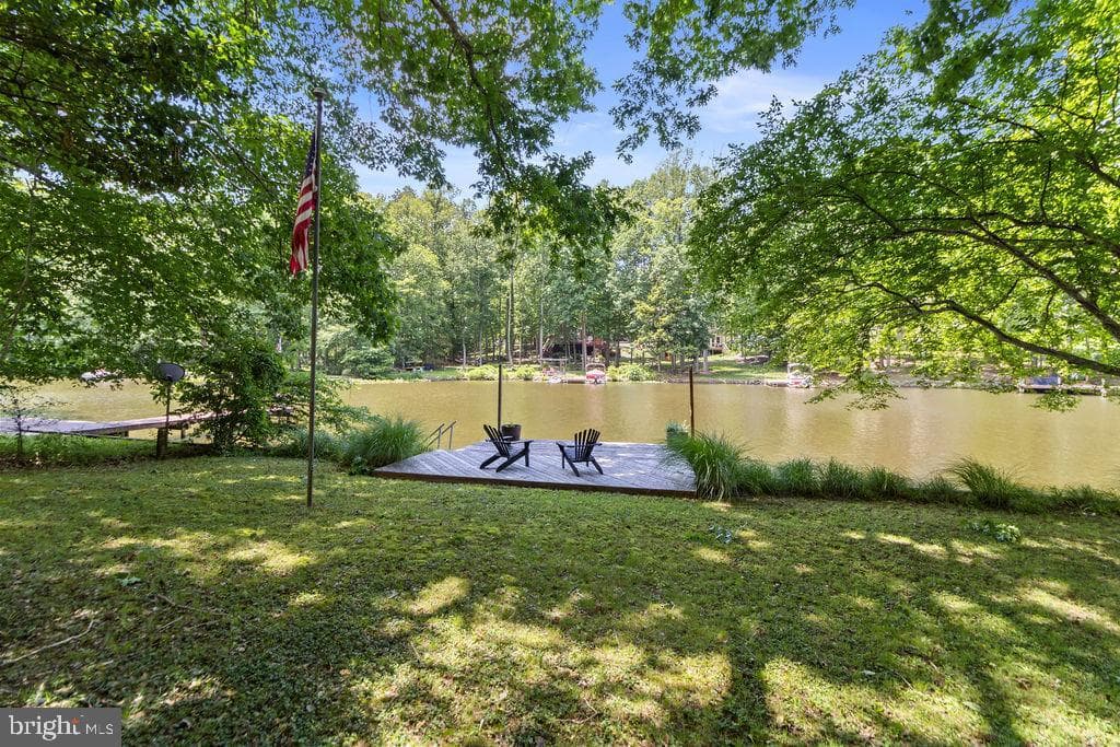 206 Lake Caroline Drive photo 32