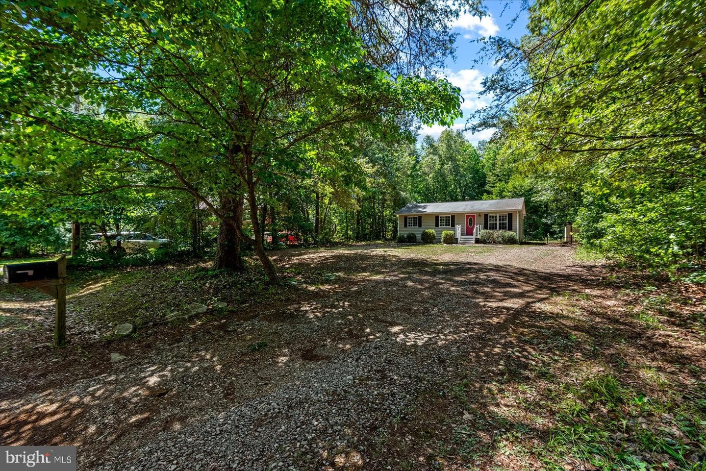 138 Delaware Drive photo 5