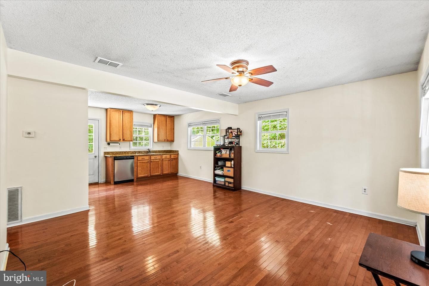 138 Delaware Drive photo 6