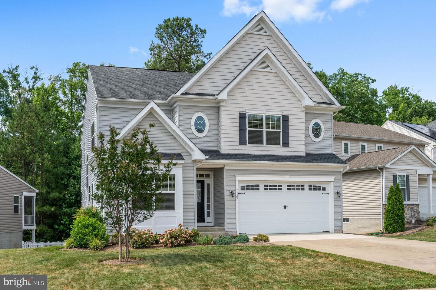 7323 Legacy Lane photo 4