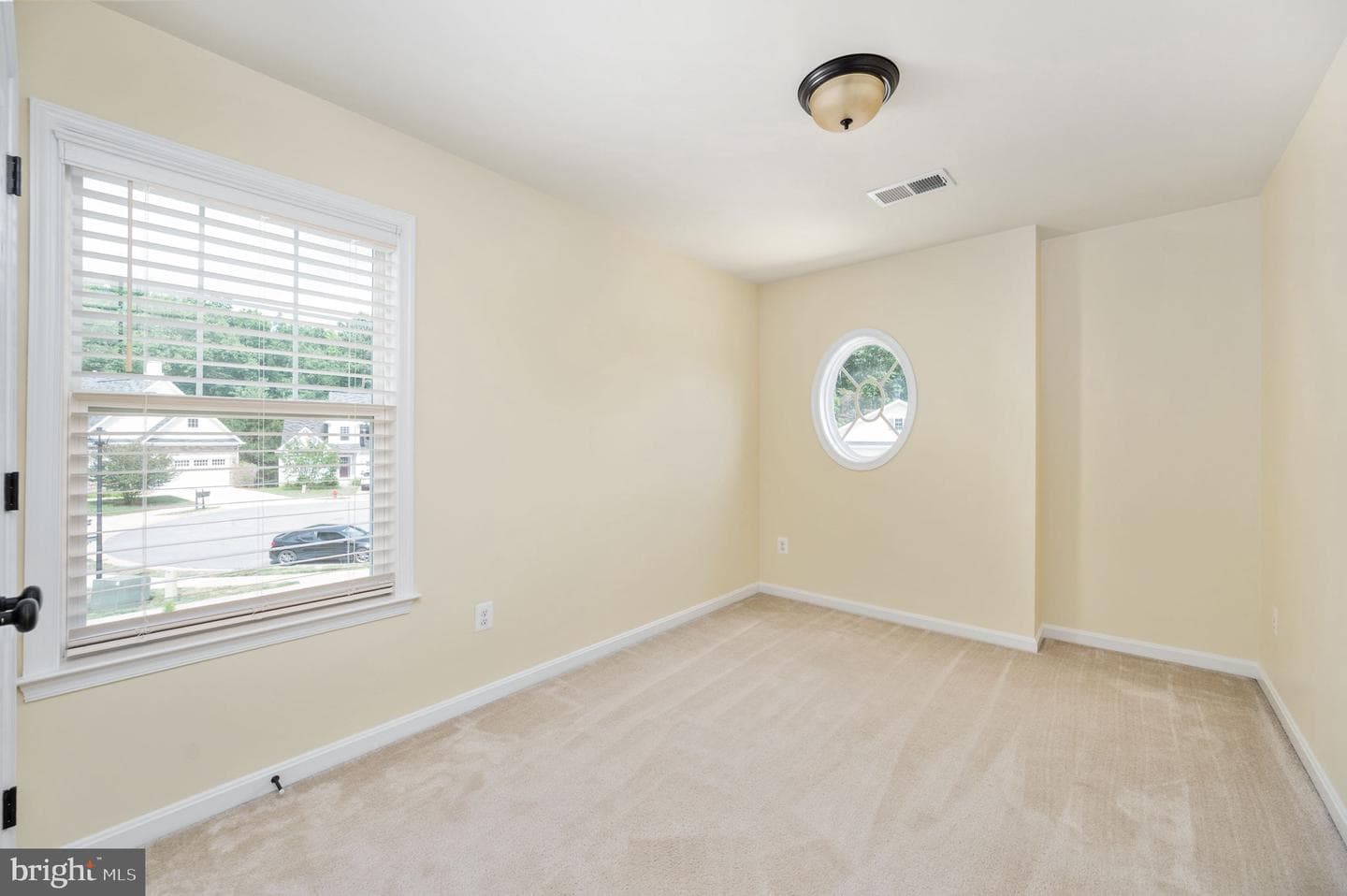 7323 Legacy Lane photo 45