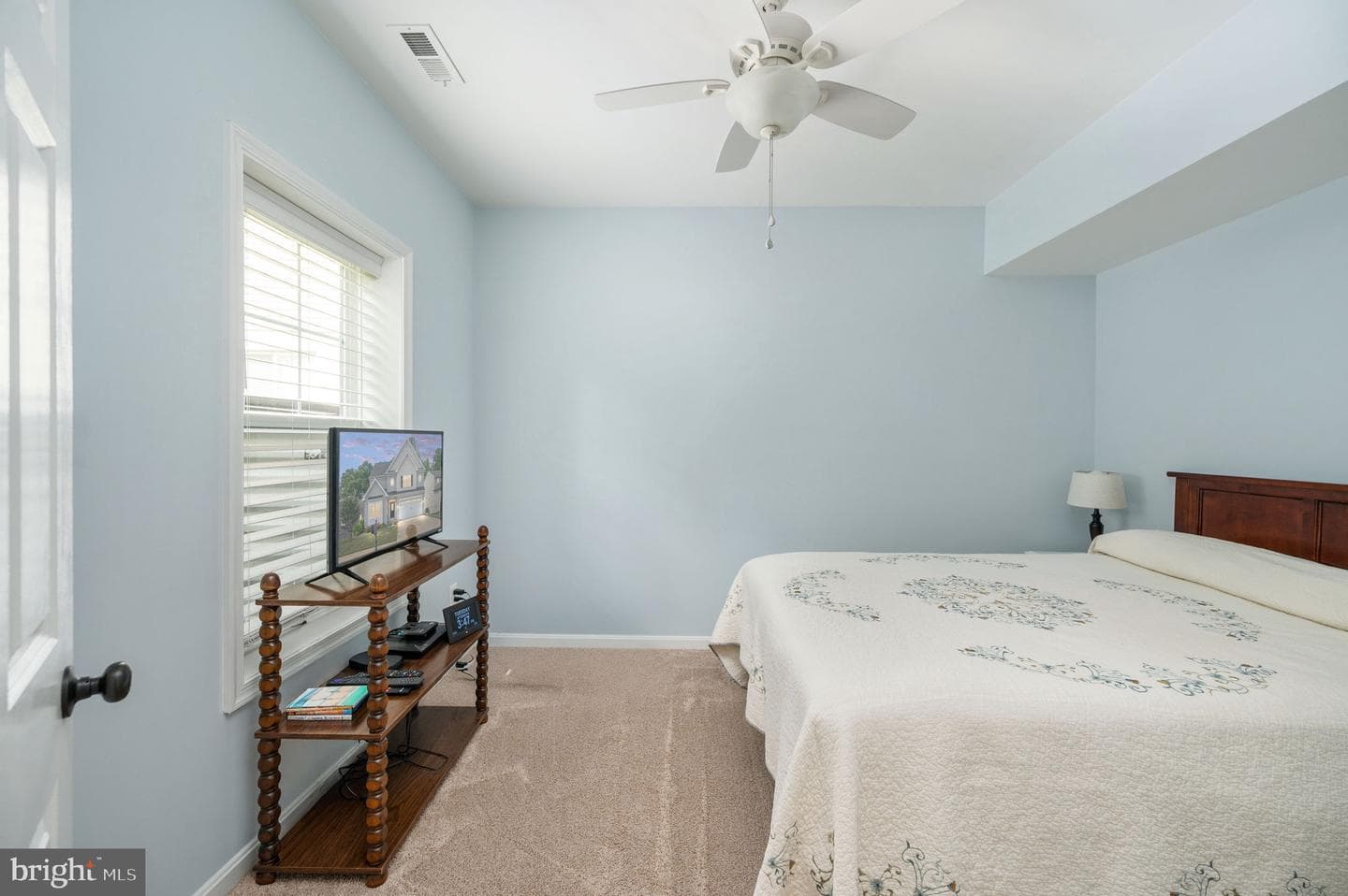 7323 Legacy Lane photo 55