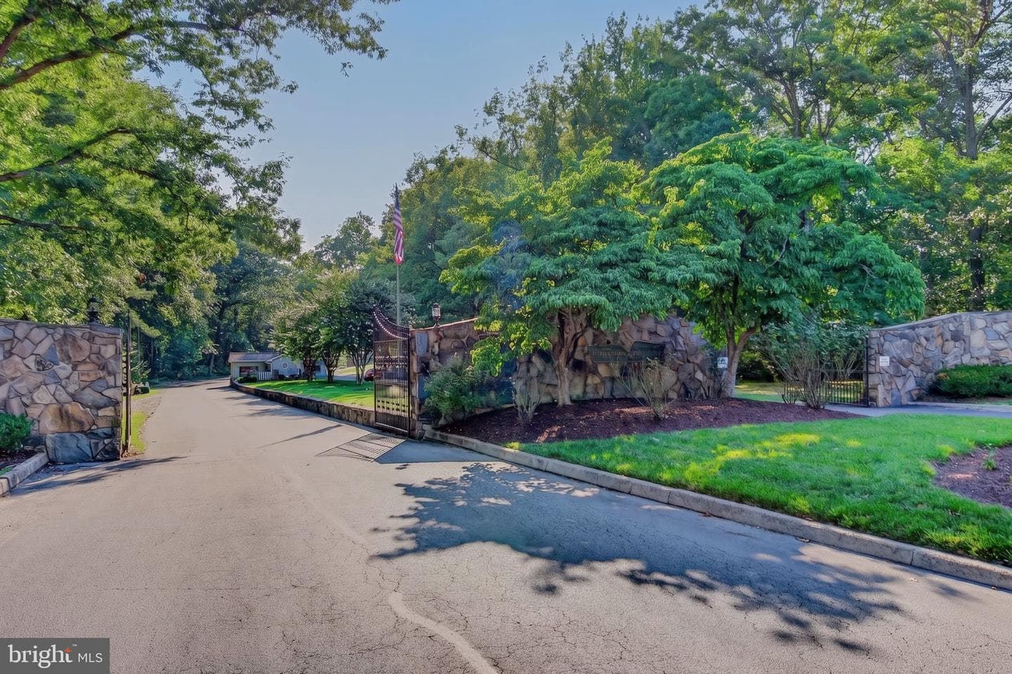 108 Waring Drive photo 36