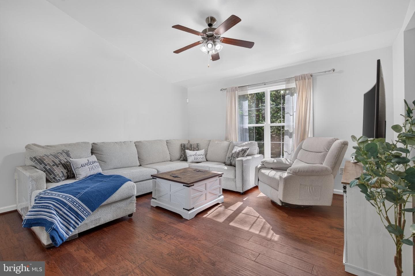 108 Waring Drive photo 4