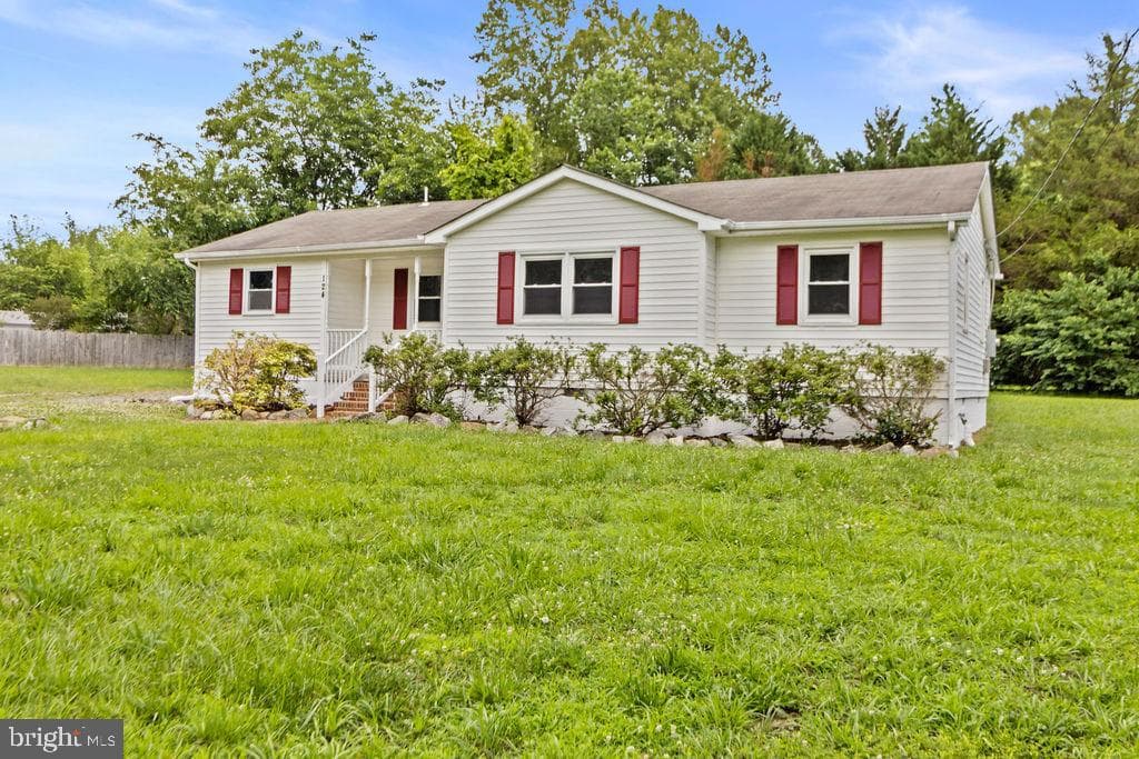 124 Yorktown Drive, Ruther Glen