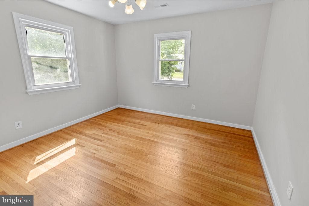 124 Yorktown Drive photo 23