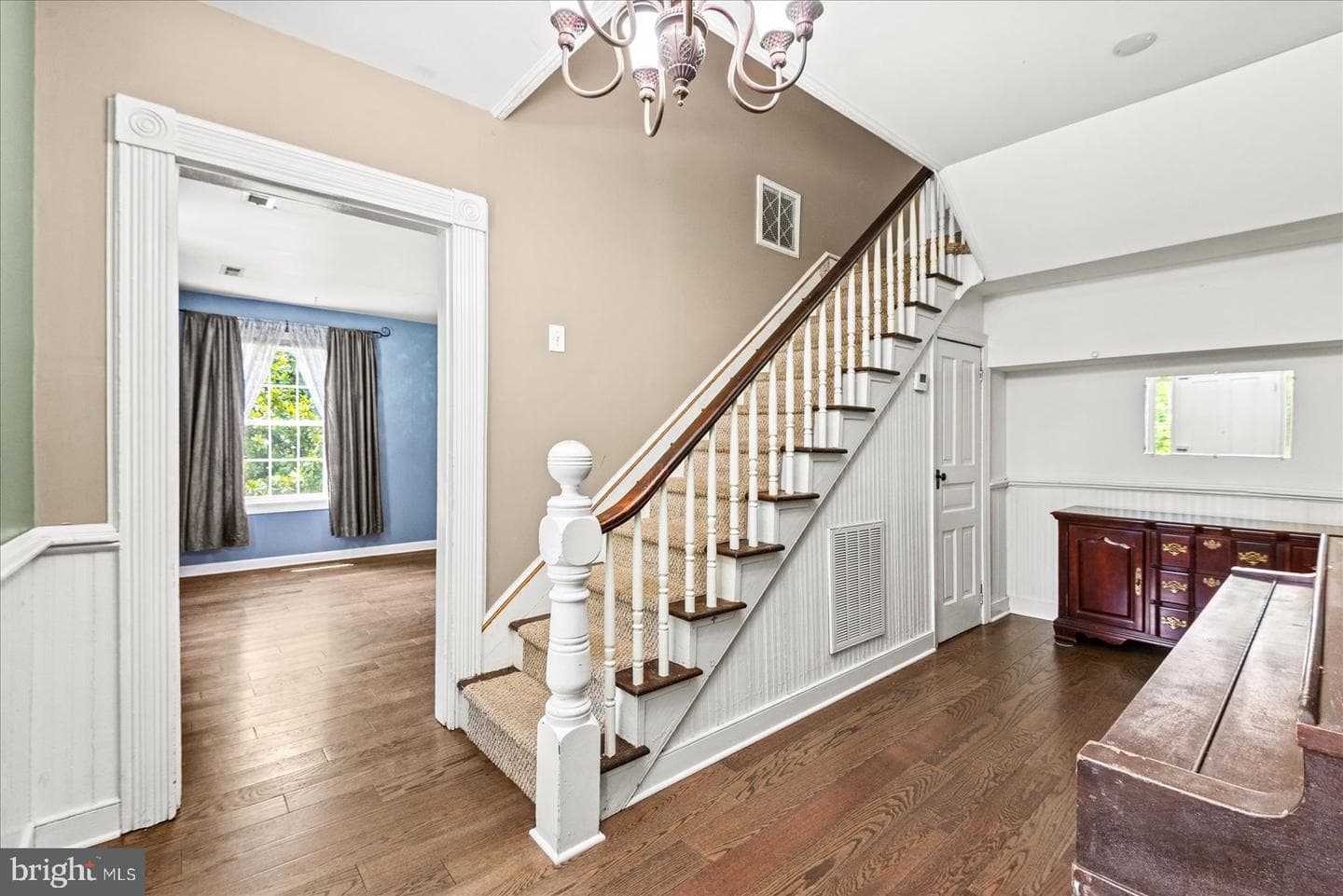 11456 Chesterfield Road photo 17