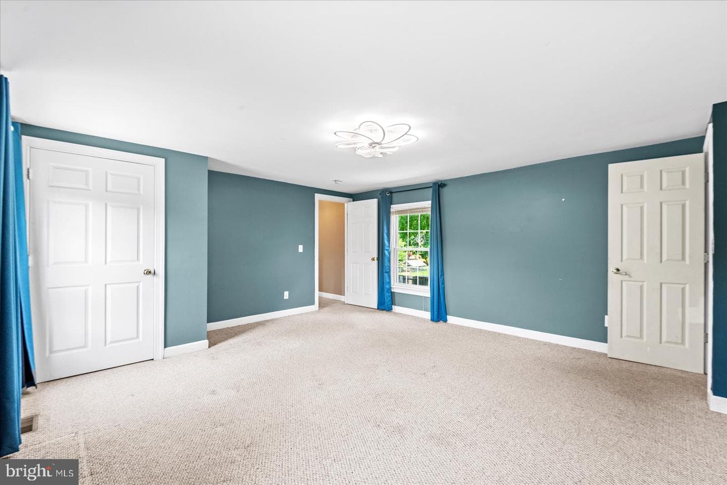 11456 Chesterfield Road photo 36