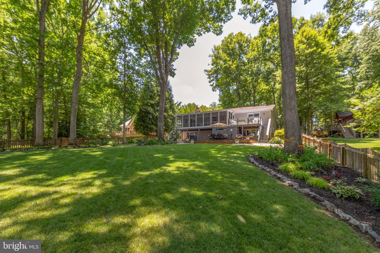 280 Lake Caroline Drive photo 11