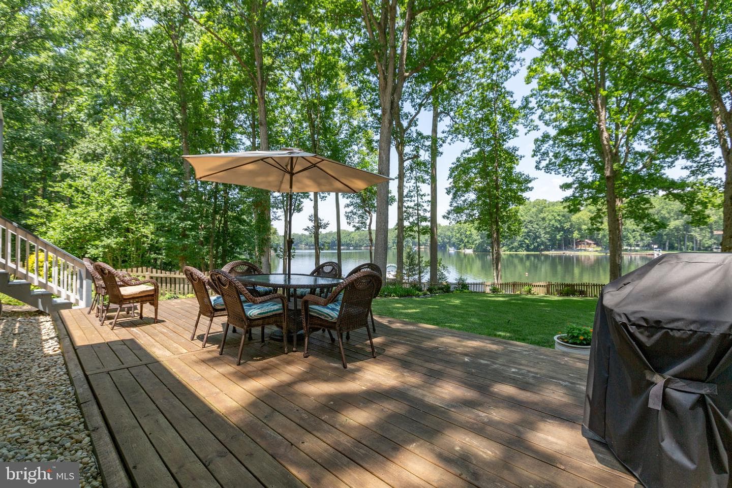 280 Lake Caroline Drive photo 12