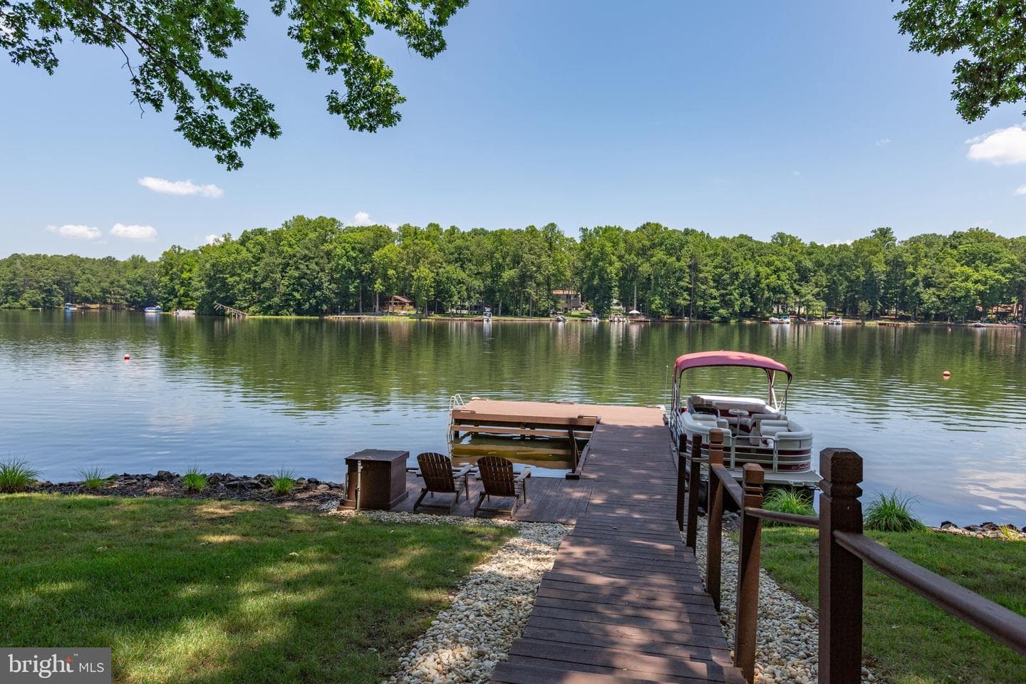 280 Lake Caroline Drive photo 8