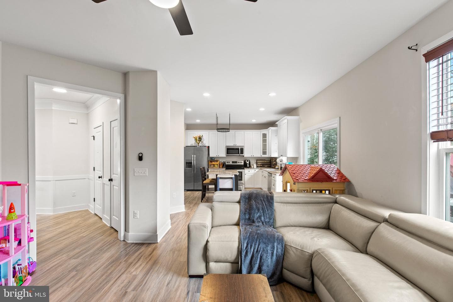 307 Falmouth Drive photo 9