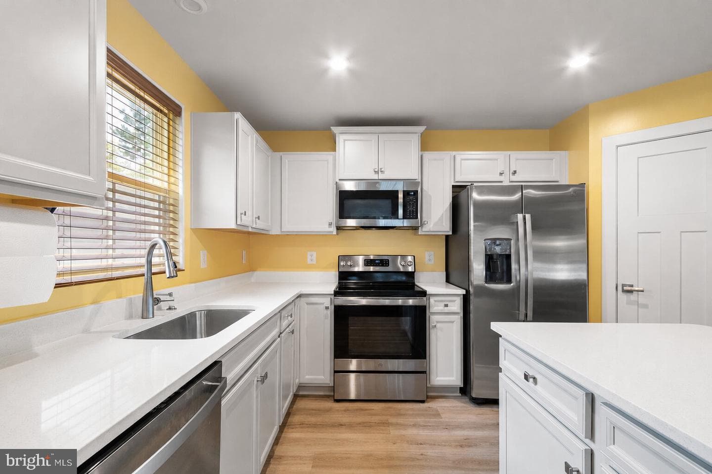 18163 Cornerstone Drive photo 4