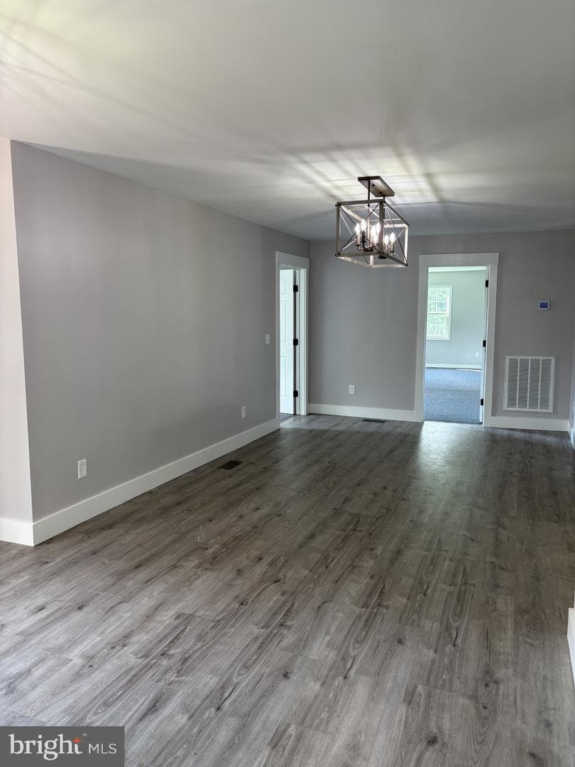 17263 New Baltimore Road photo 11