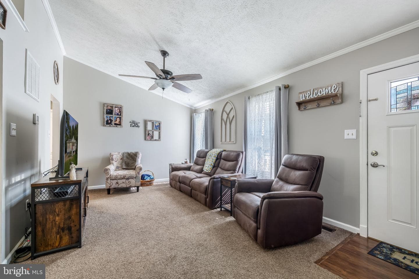 607 Wright Drive photo 8