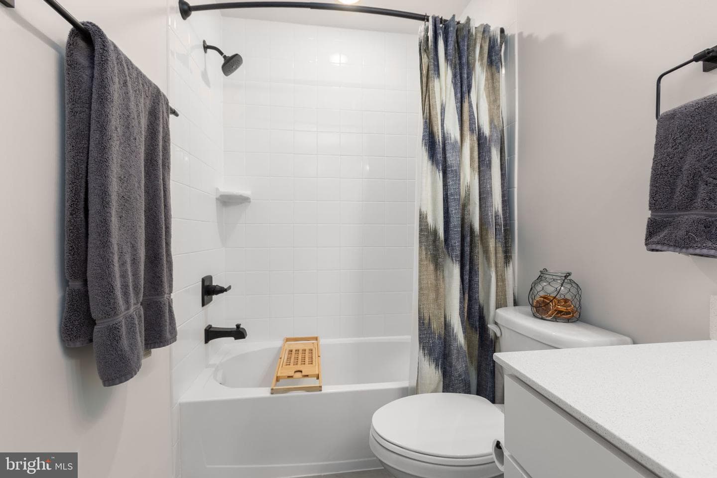 7040 Paine Place photo 32