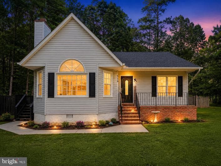 306 Crump Drive photo 1