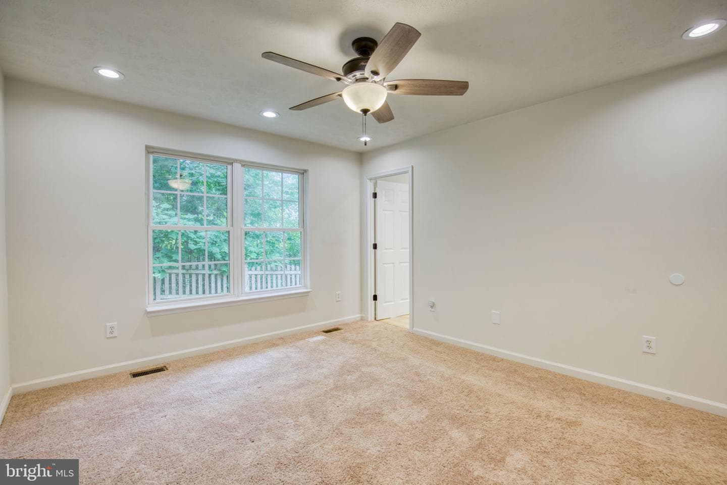 276 Devon Drive photo 12