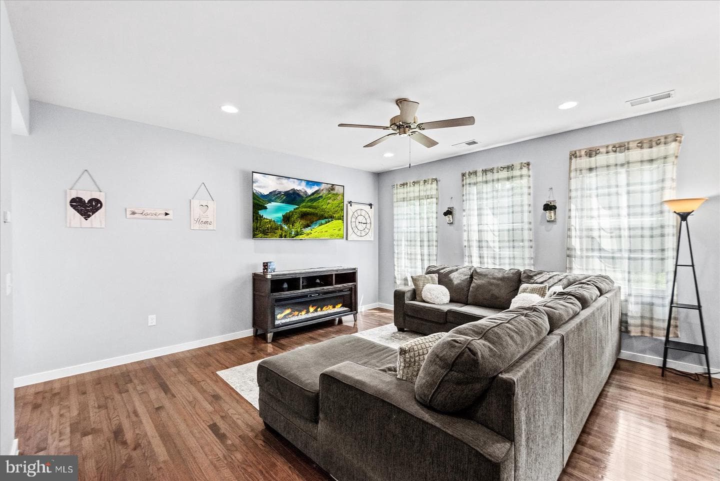 156 American Drive photo 10