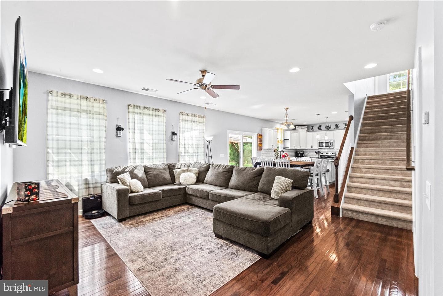 156 American Drive photo 11