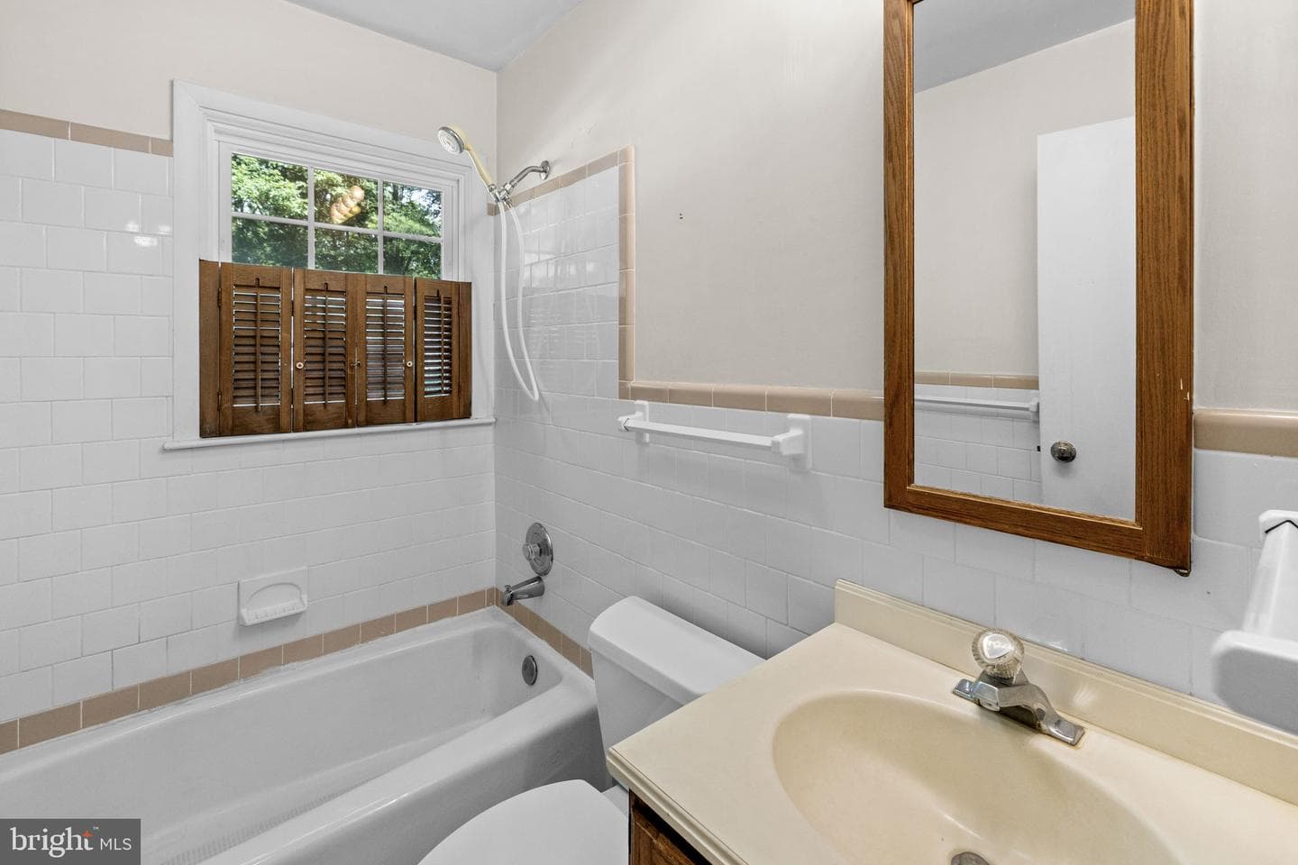 14401 Crystal Court photo 10