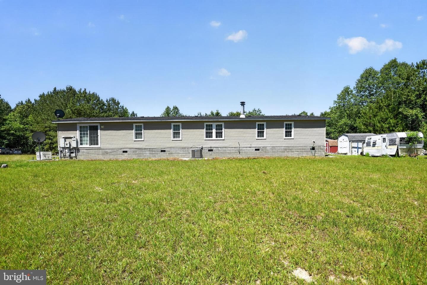 25525 Cutbank Road photo 5