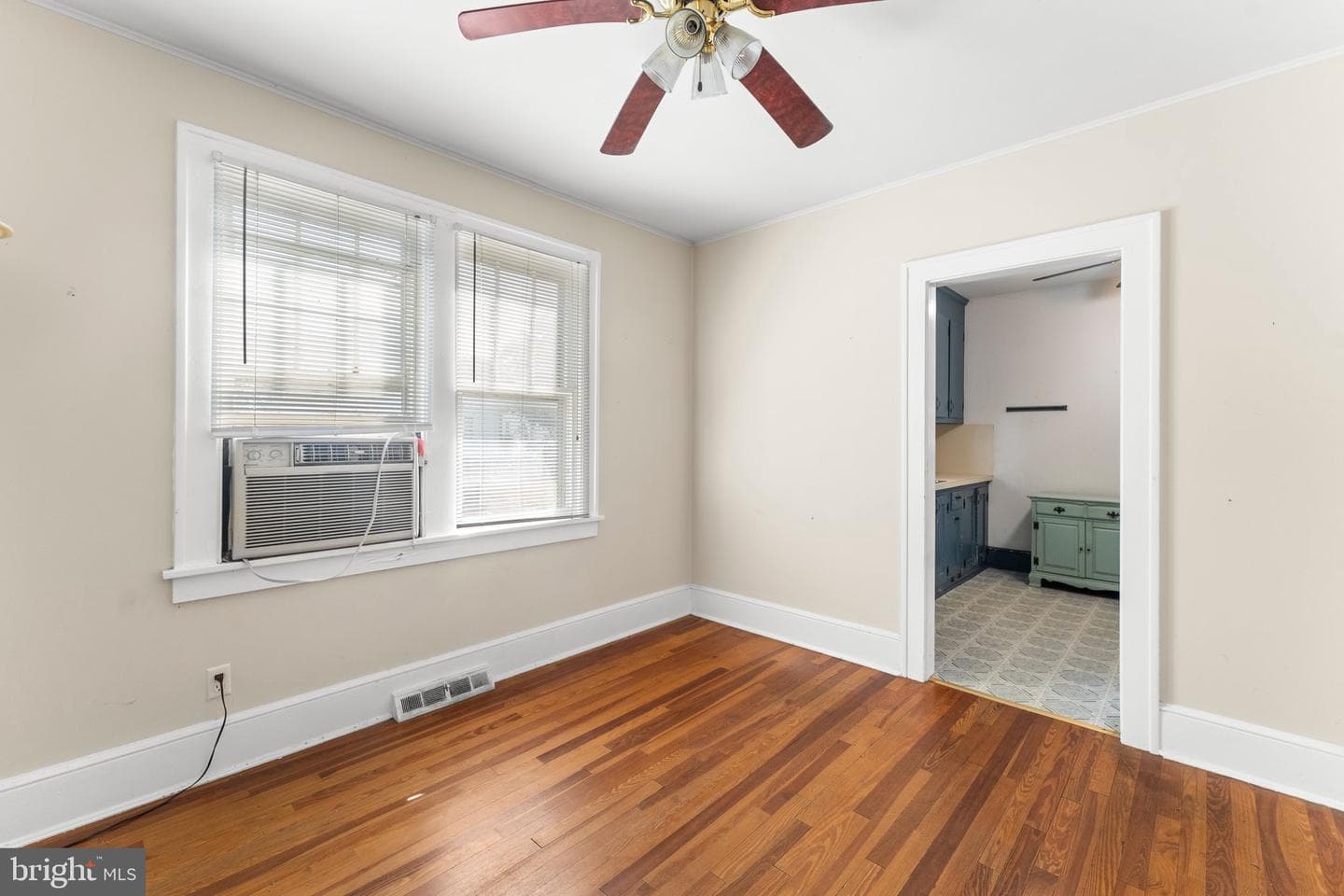 612 Cralle Avenue photo 5