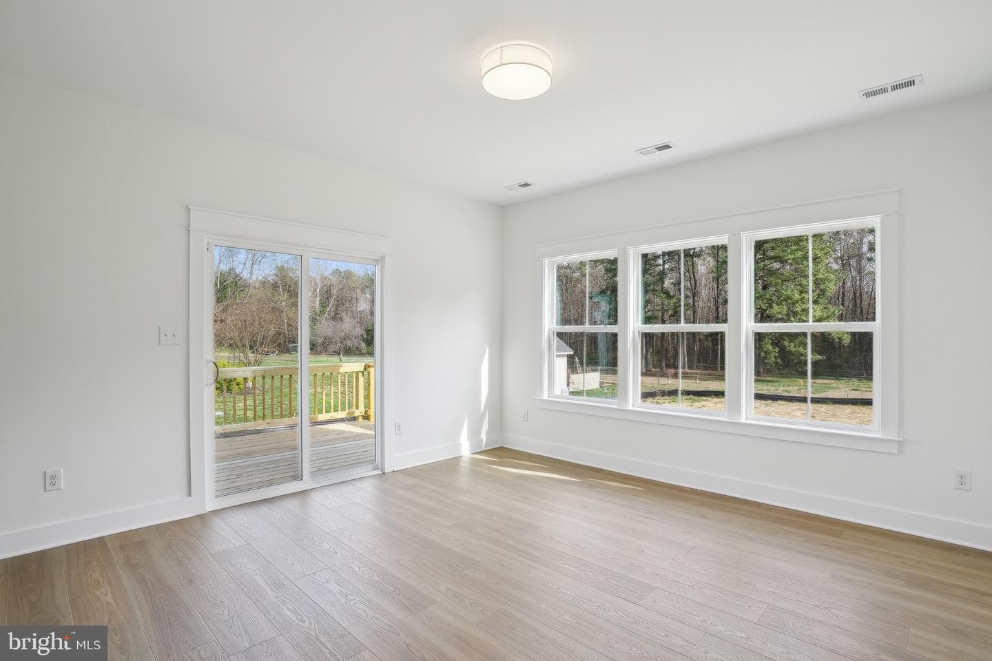 161 Logan Way photo 11