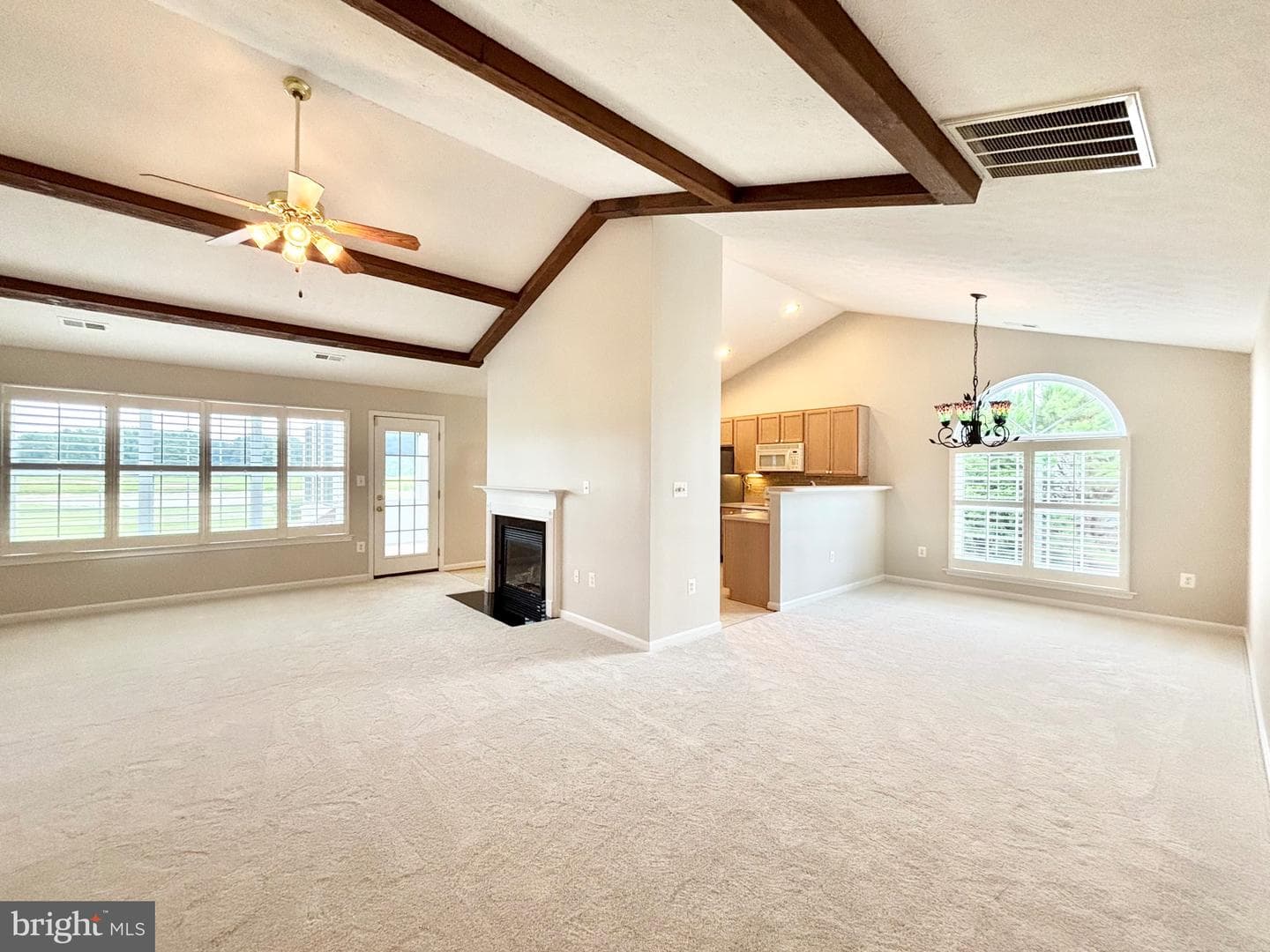233 Mitchells Lane photo 3