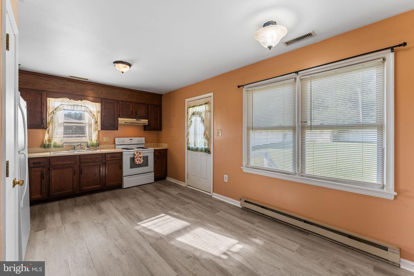 1591 Mt. Landing Road photo 7