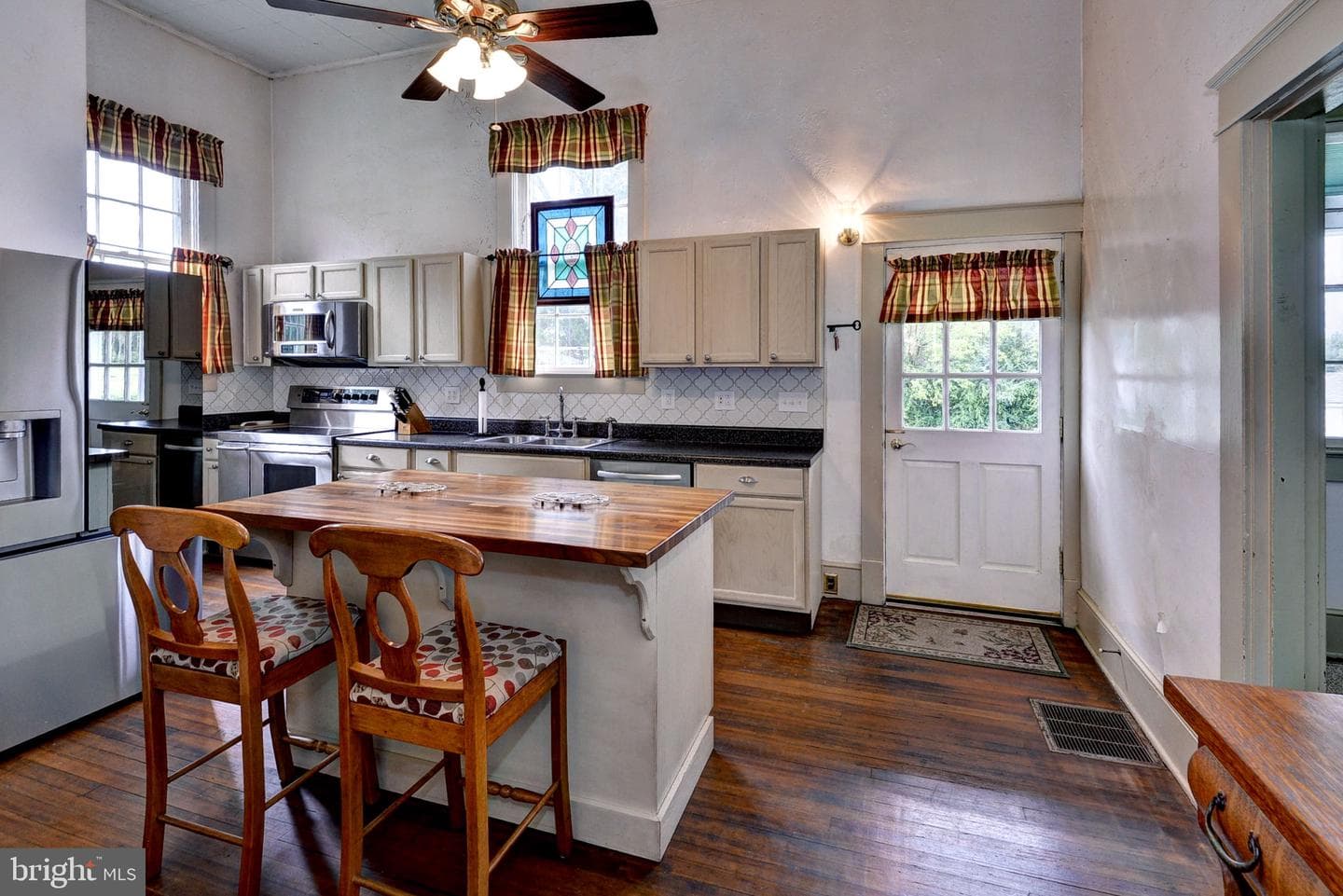 6049 Tidewater Trail photo 12
