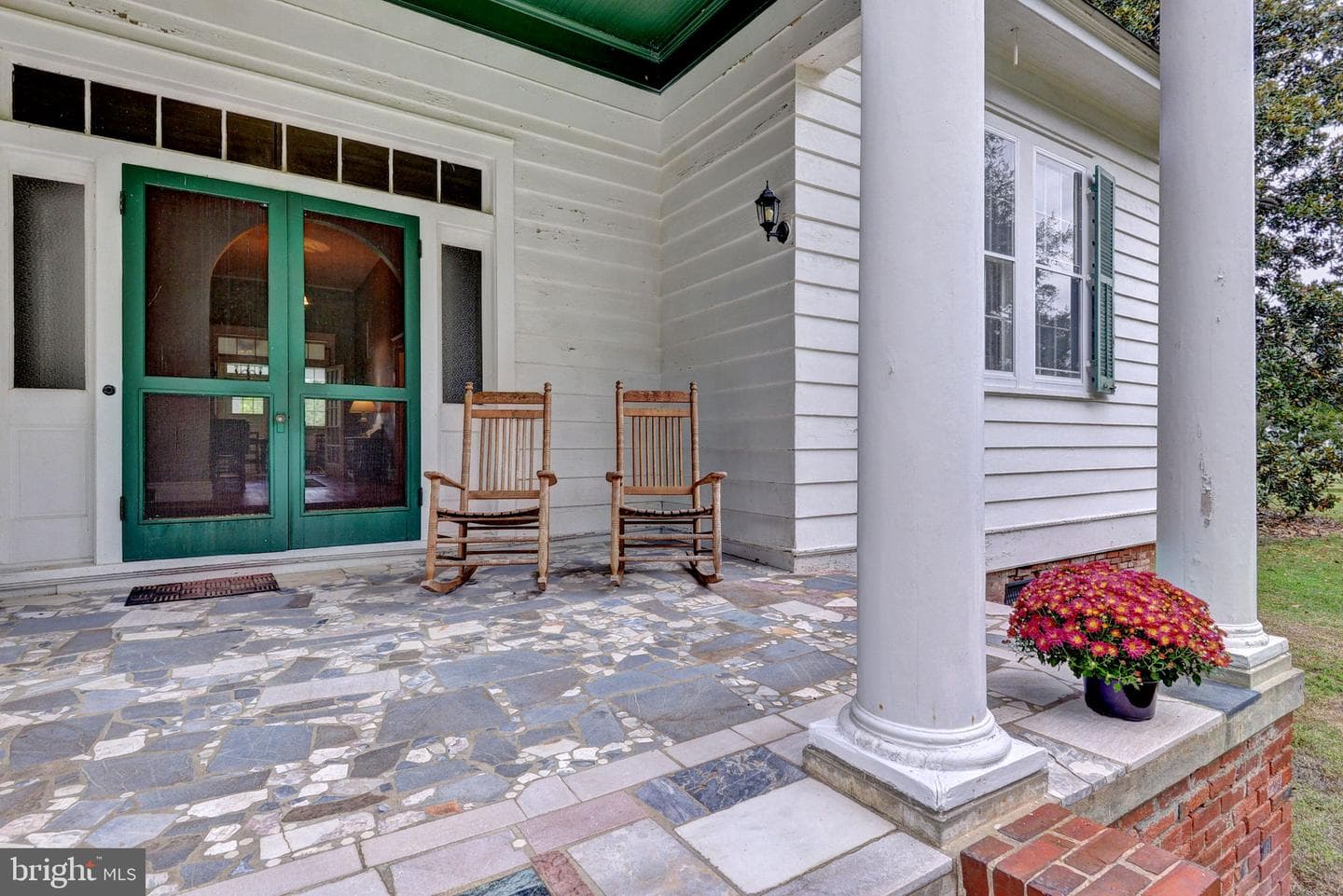 6049 Tidewater Trail photo 4