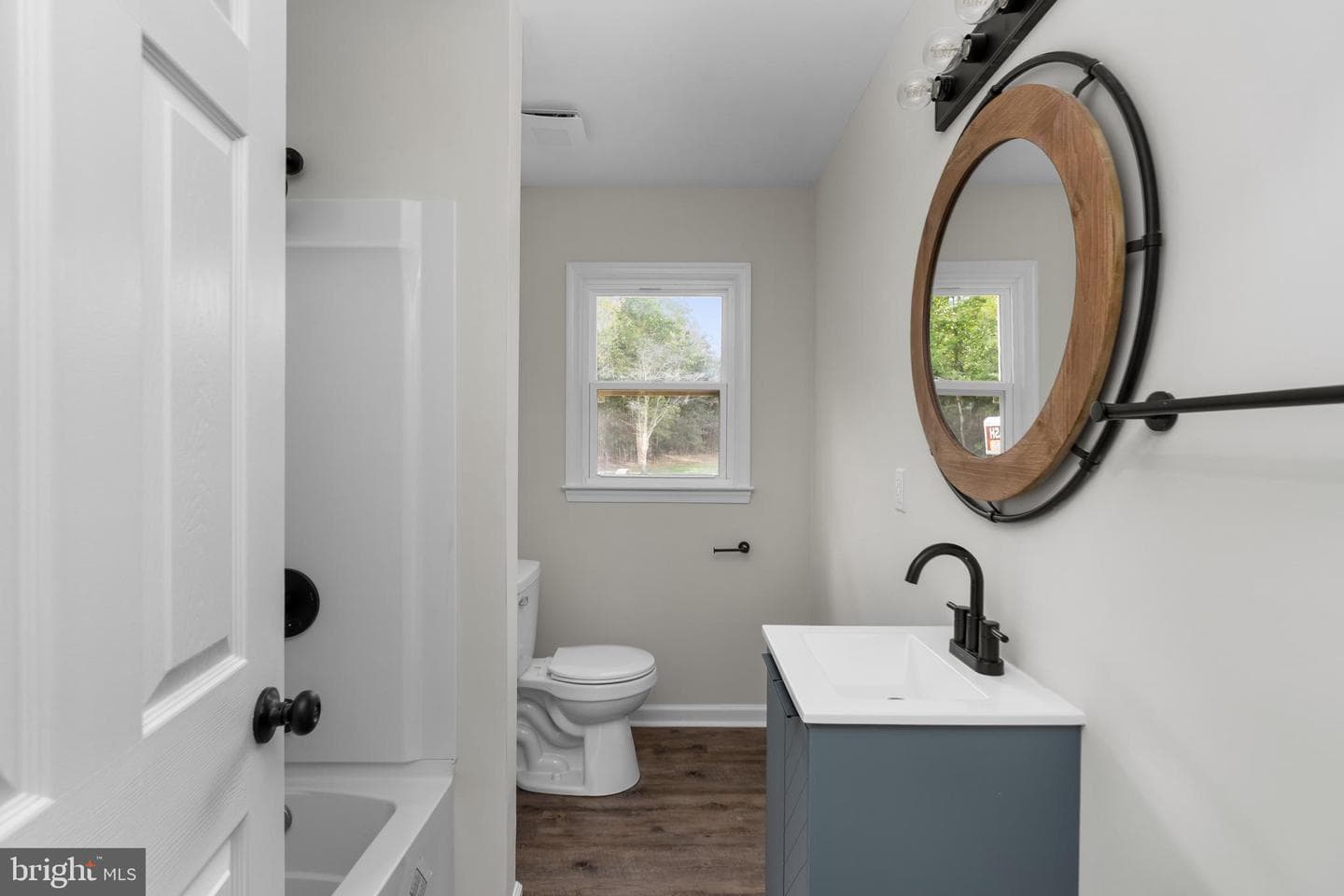 10558 Tidewater Trail photo 29