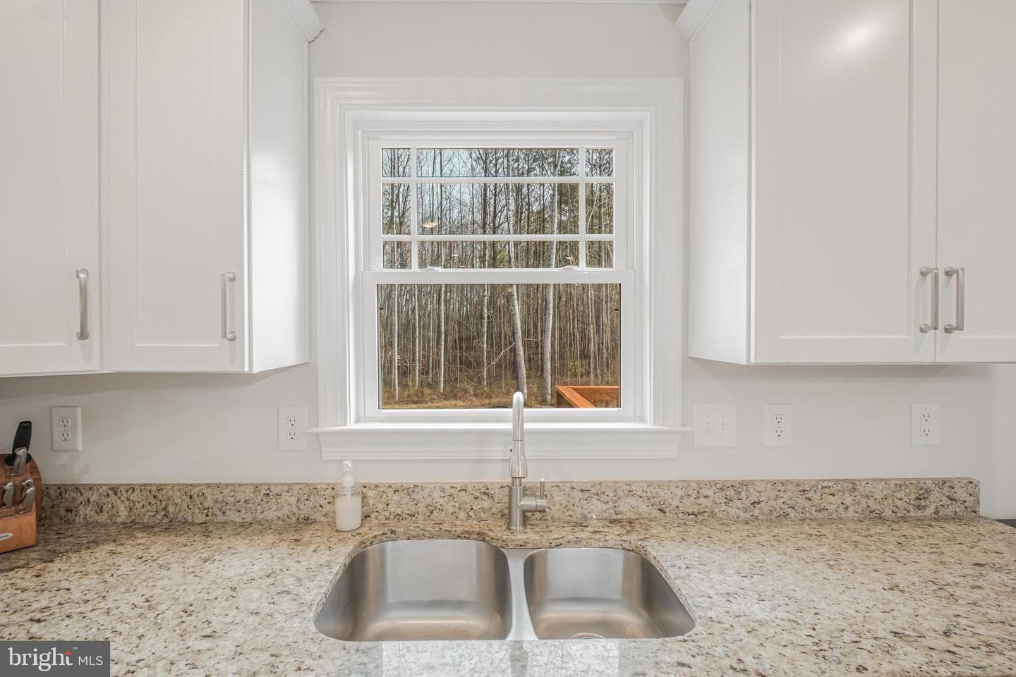 831 Rose Mount Rd photo 13