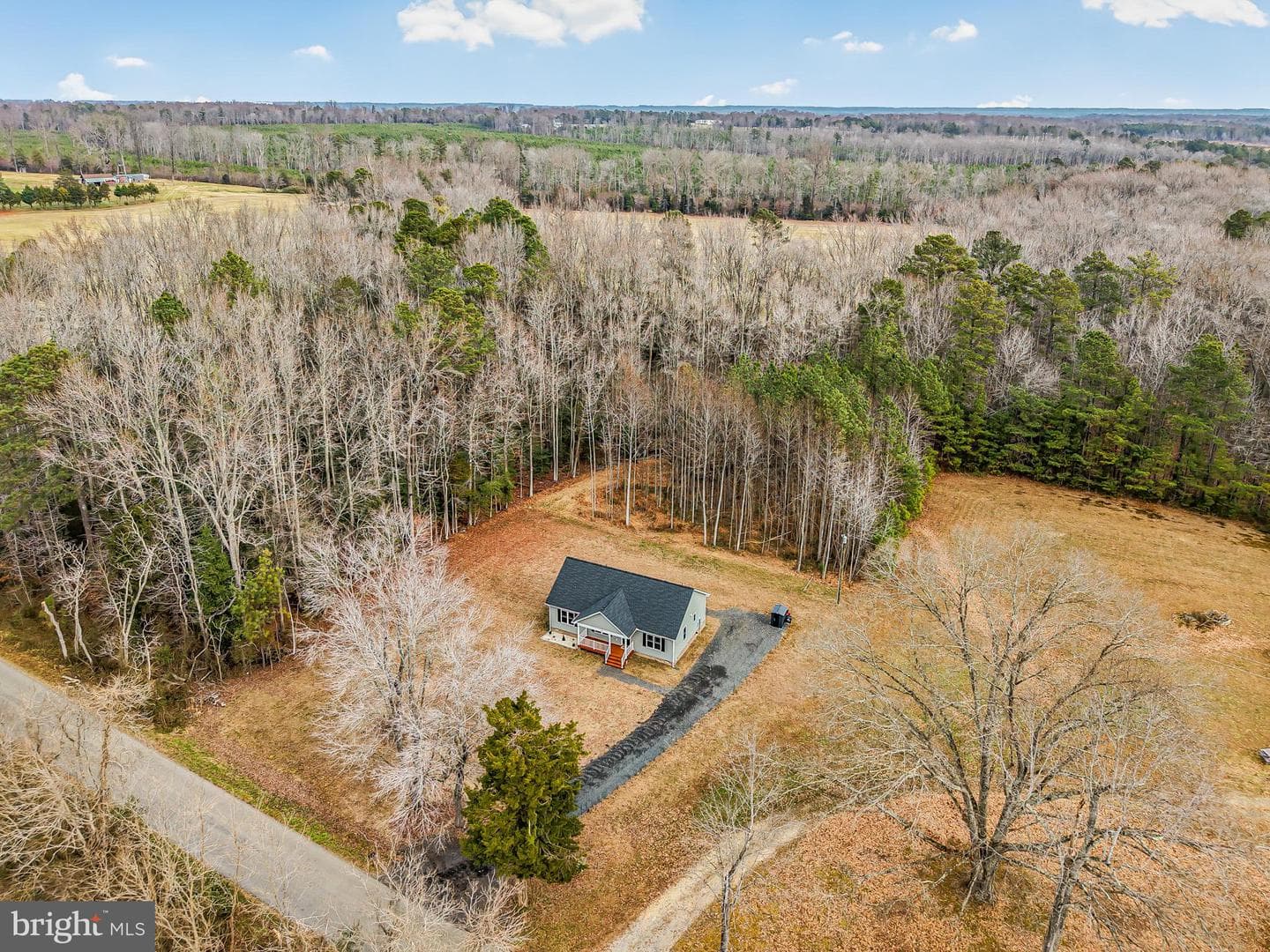 831 Rose Mount Rd photo 3