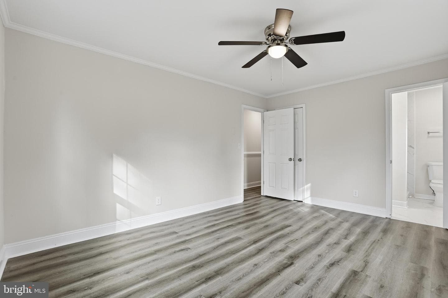 192 E Banbury Road photo 27