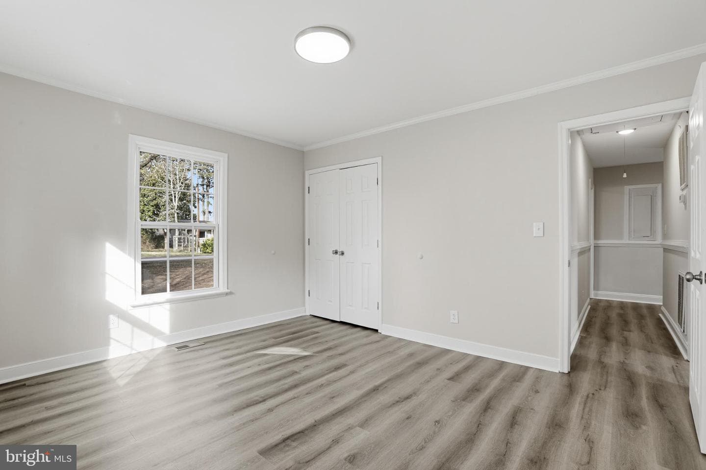 192 E Banbury Road photo 38