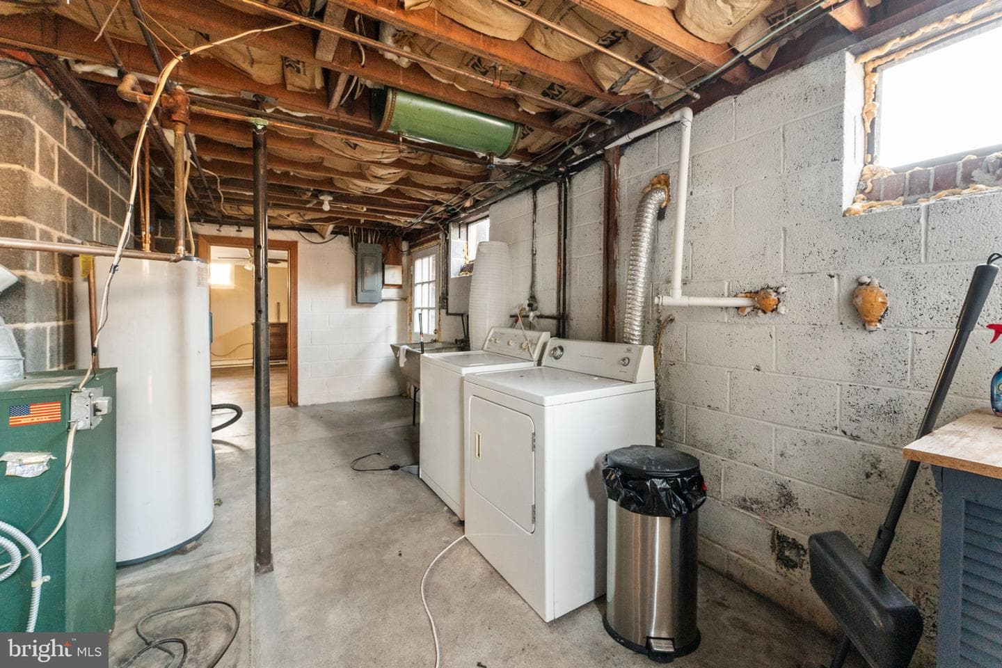 501 Essex Street photo 18