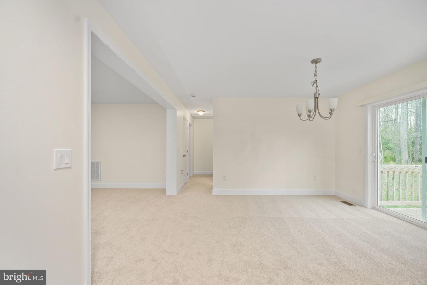 300 River Oaks Road photo 12