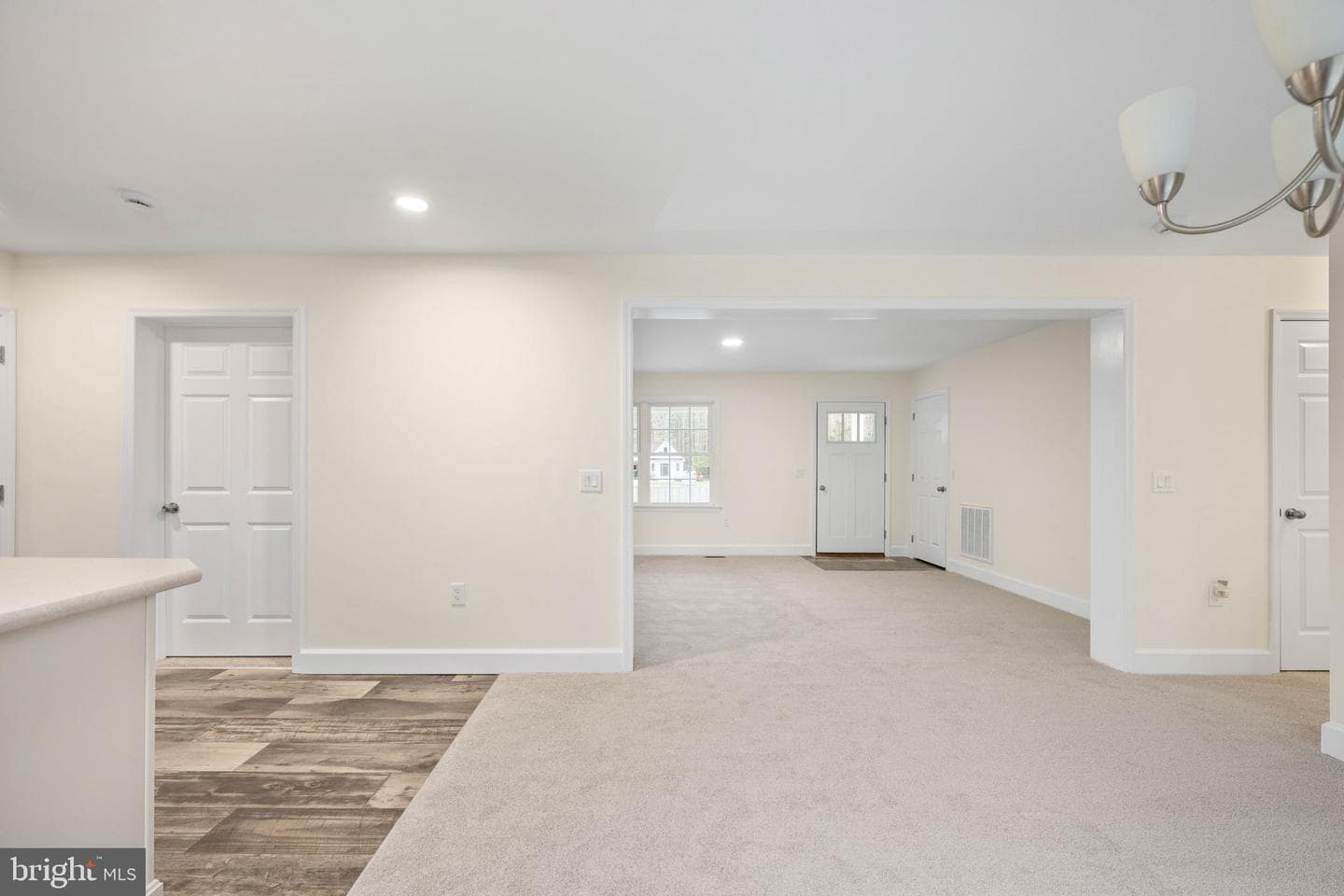300 River Oaks Road photo 13