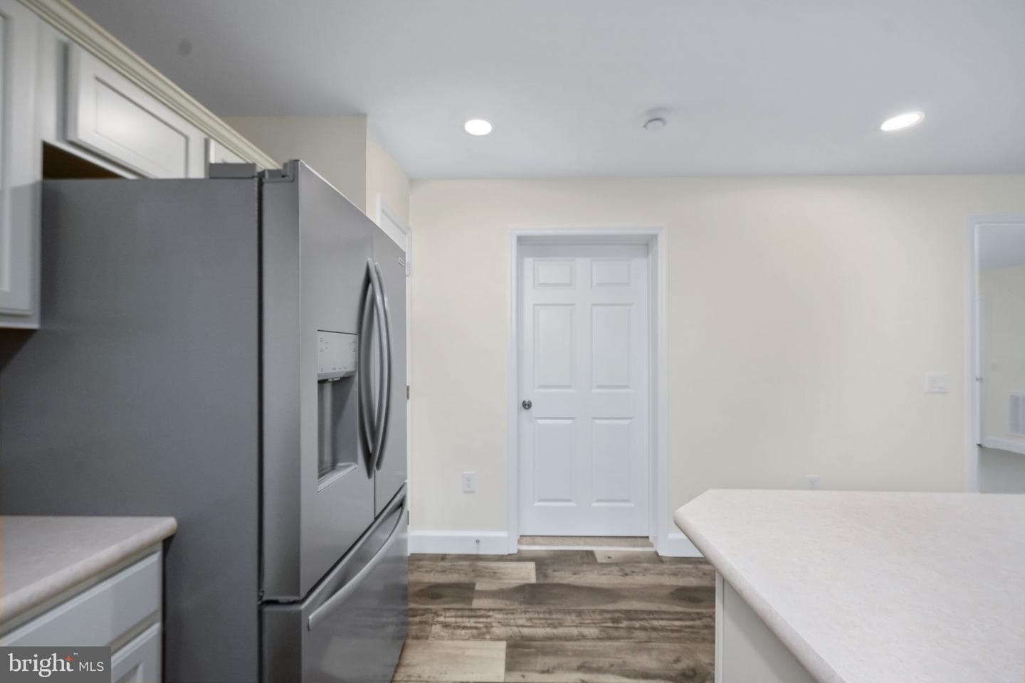 300 River Oaks Road photo 24