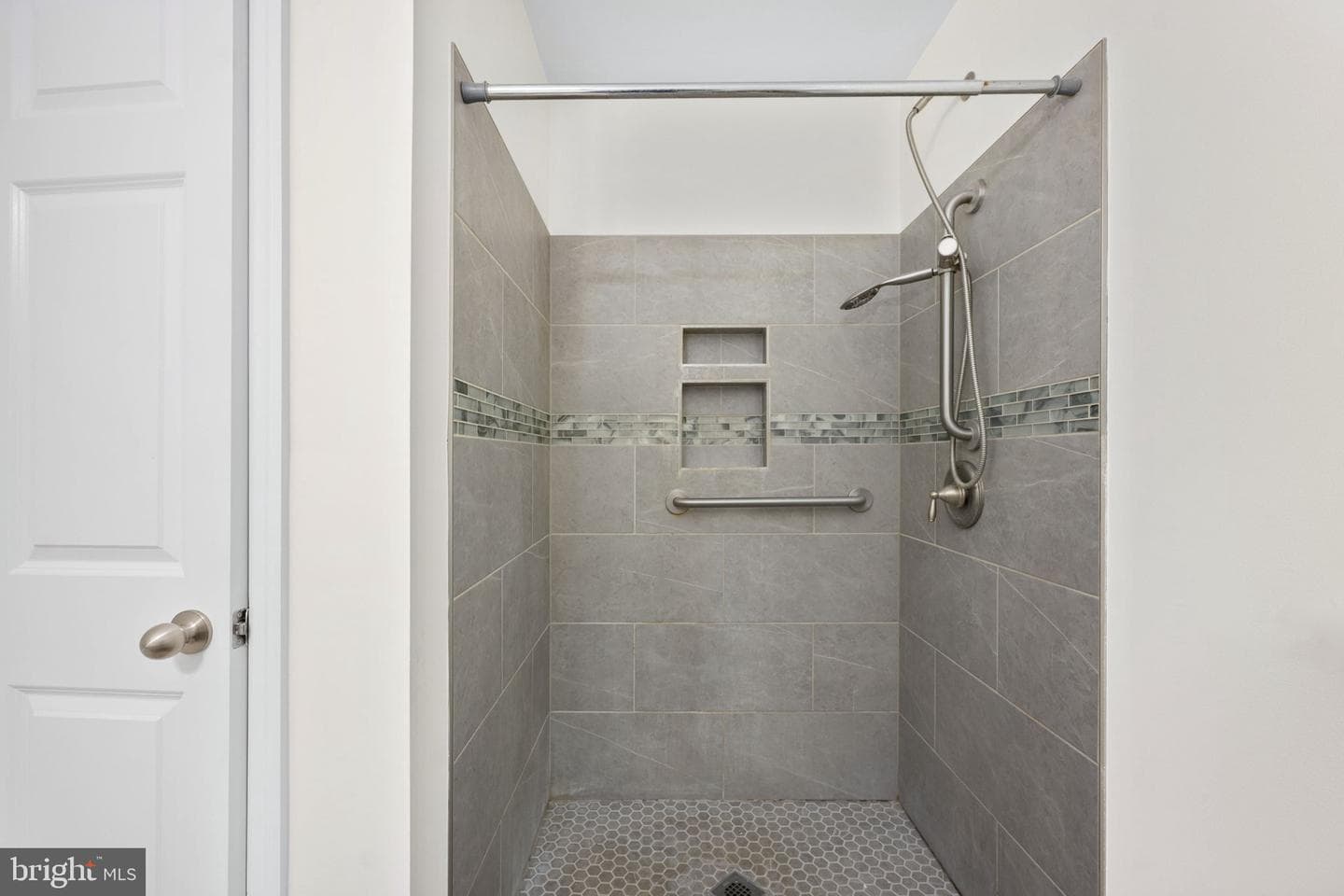 300 River Oaks Road photo 30