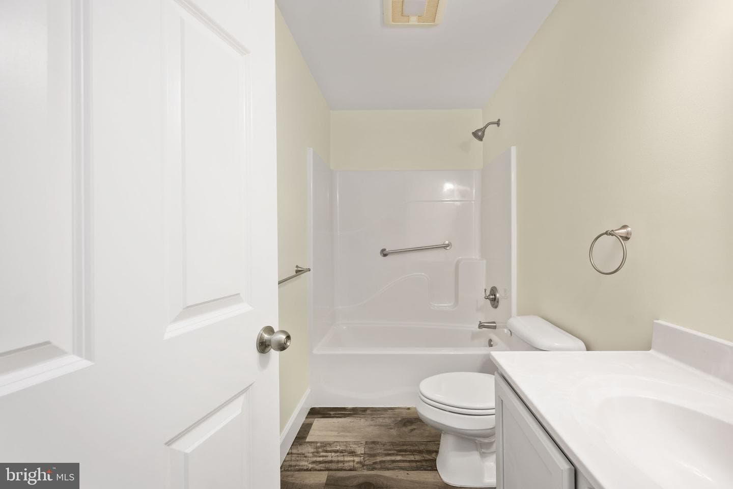 300 River Oaks Road photo 33