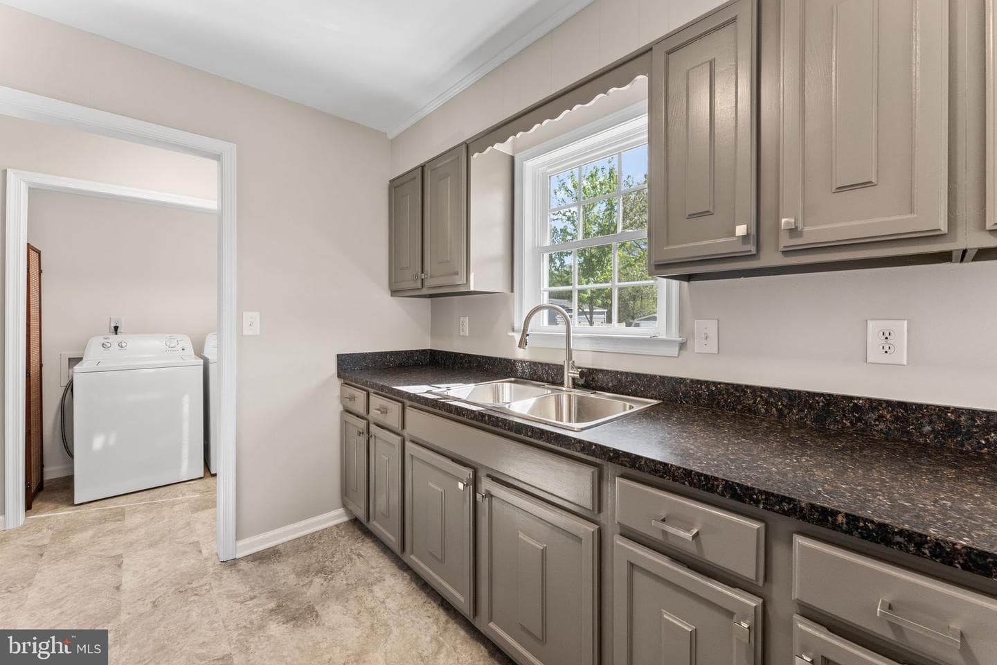 166 Rouzie Drive photo 10